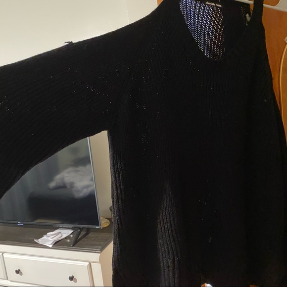 Charolette Russe + Sweater - Picture 3 of 4